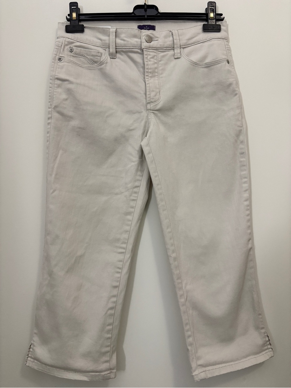 NYDJ Ariel Crop Jeans Size 6 Cream Beige Lift Tuck Stretch Capri Pants